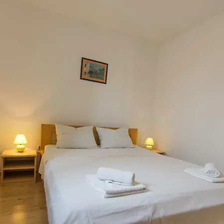 Natali Apartman *