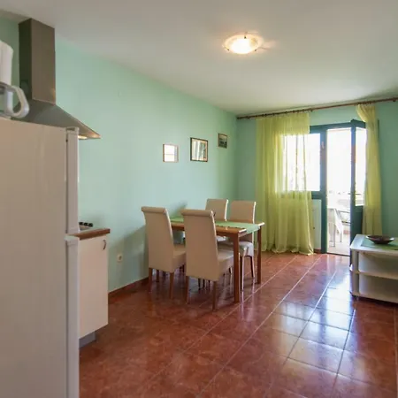 Natali Apartman