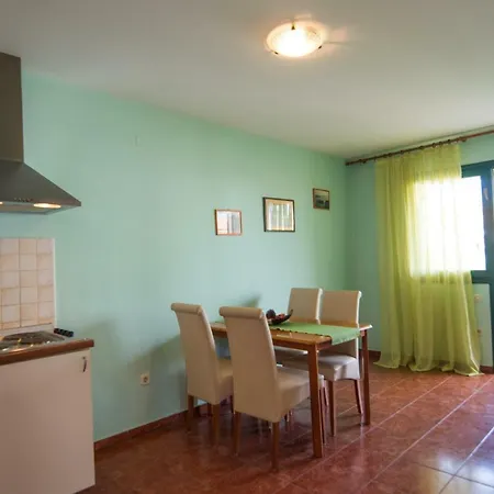 Natali Biograd na Moru