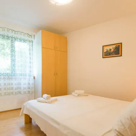 Natali Apartment
